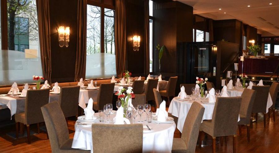 Relais Spa Chessy Val D'Europe Restaurant bilde